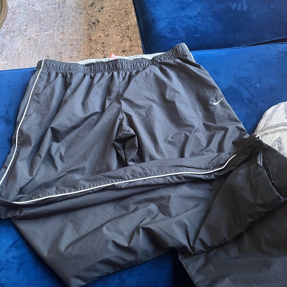 Men’s Nike Pants - XL
